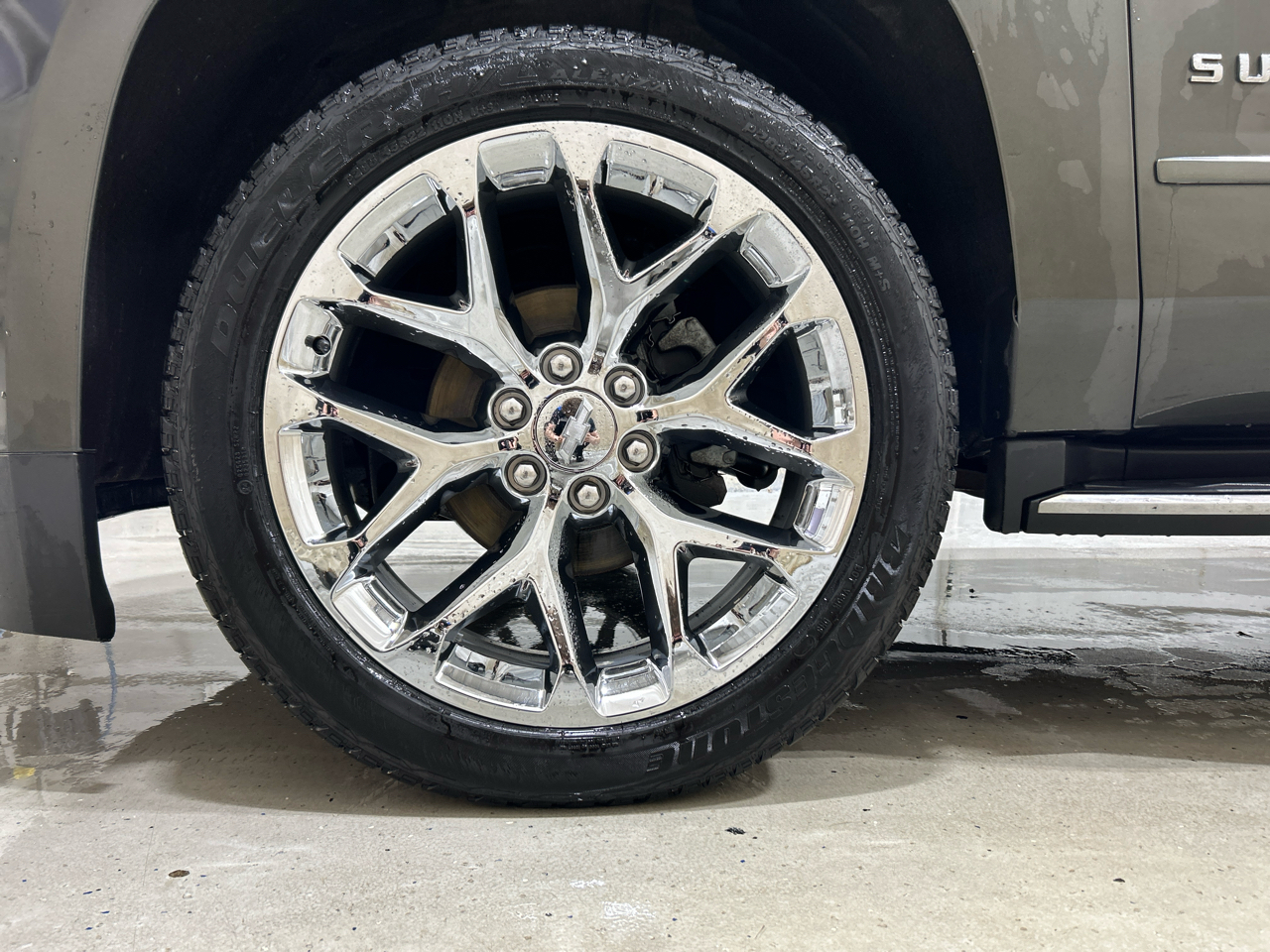 Chevrolet Suburban 4WD 4dr 1500 Premier 2019