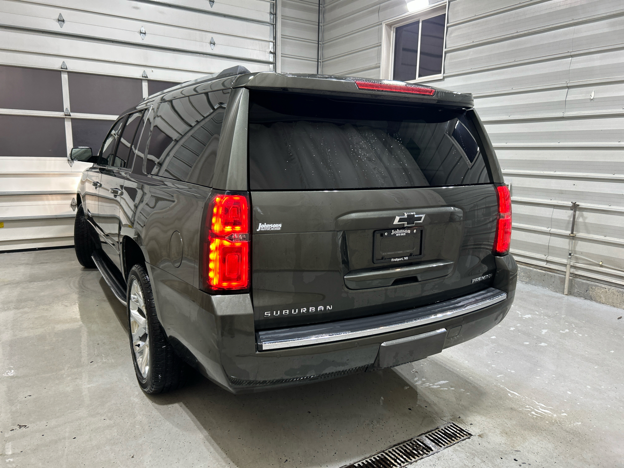 Chevrolet Suburban 4WD 4dr 1500 Premier 2019