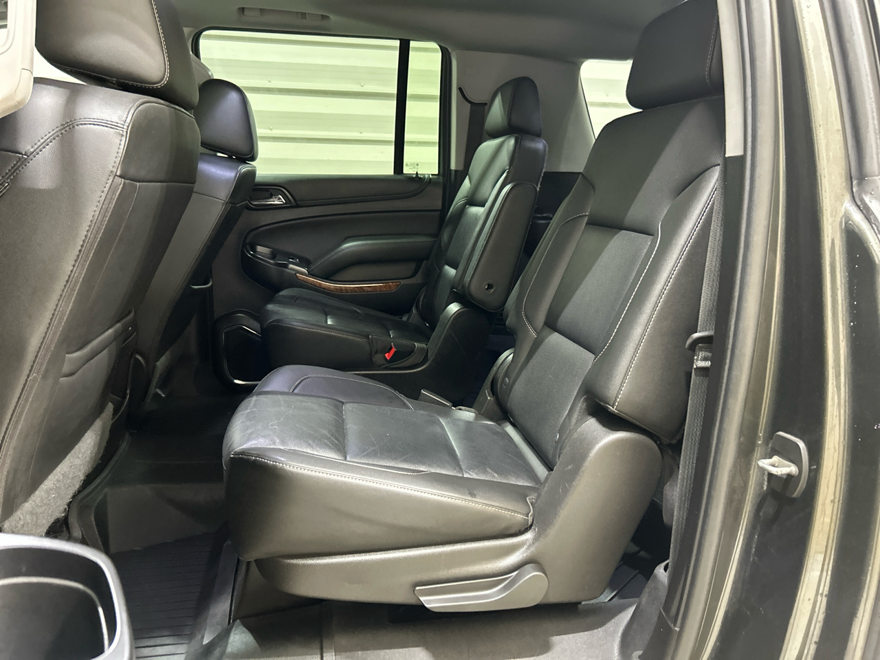 Chevrolet Suburban 4WD 4dr 1500 Premier 2019