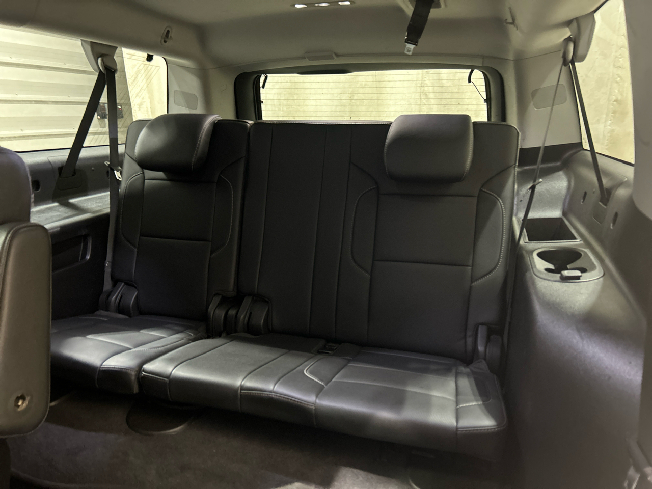 Chevrolet Suburban 4WD 4dr 1500 Premier 2019