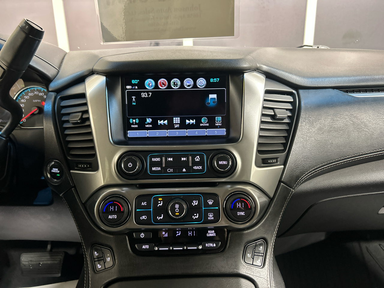 Chevrolet Suburban 4WD 4dr 1500 Premier 2019