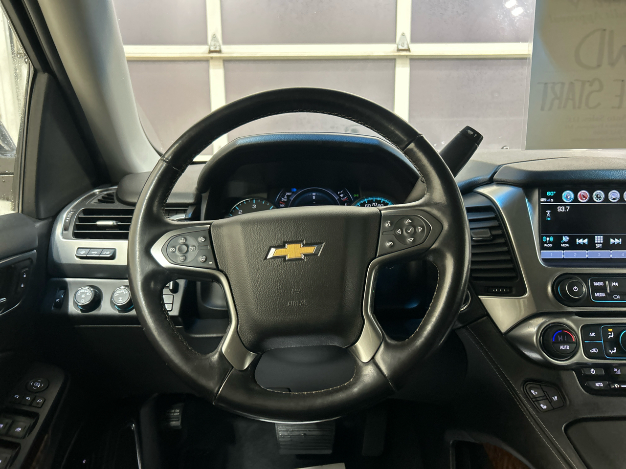 Chevrolet Suburban 4WD 4dr 1500 Premier 2019