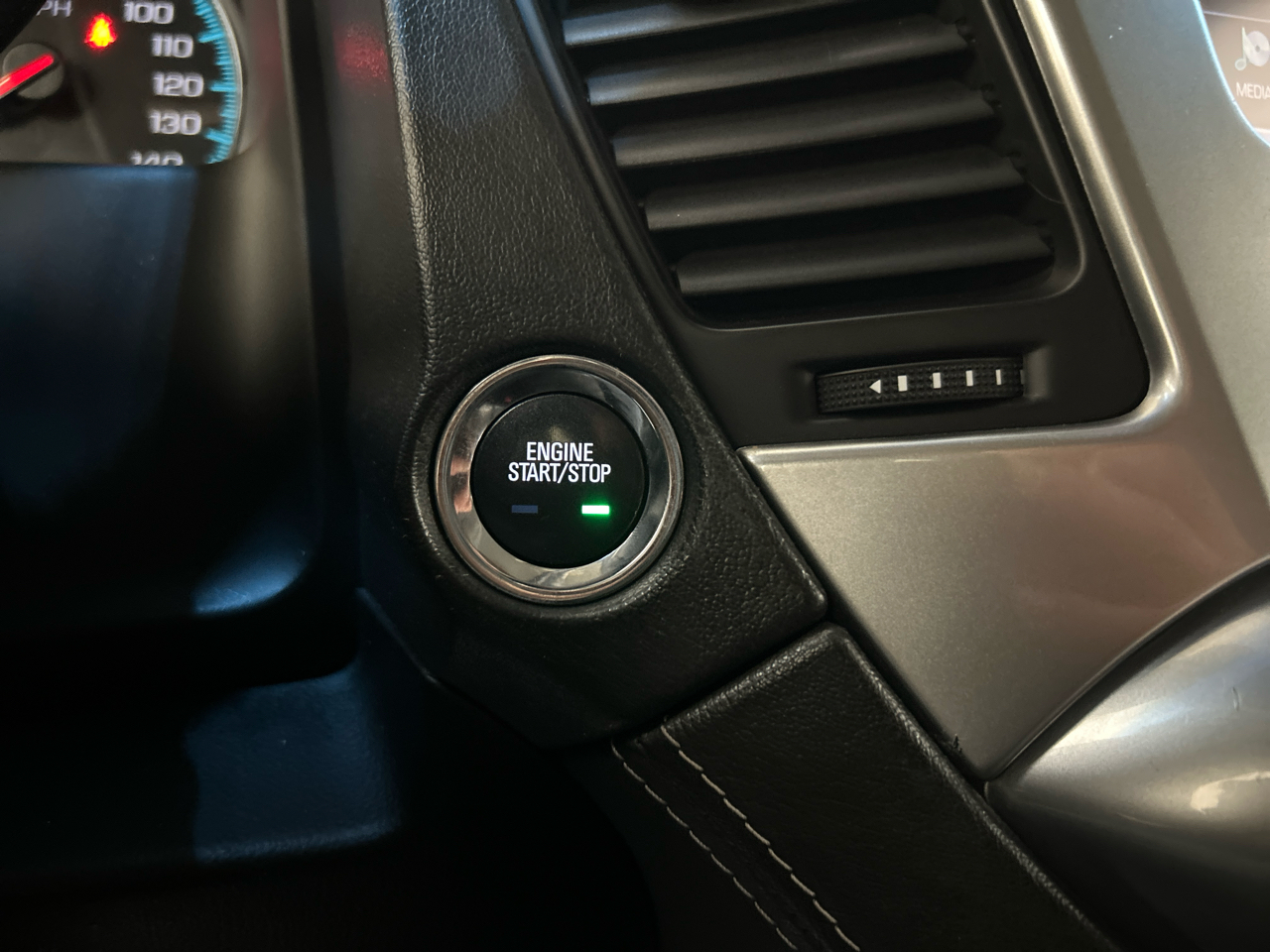 Chevrolet Suburban 4WD 4dr 1500 Premier 2019