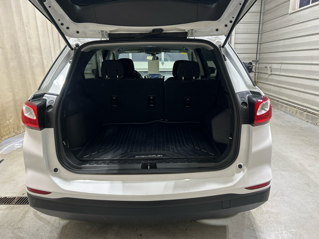 Chevrolet Equinox AWD 4dr LS w/1LS 2019