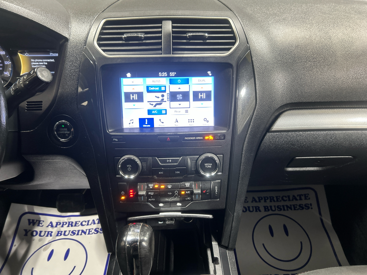 Ford Explorer XLT FWD 2019