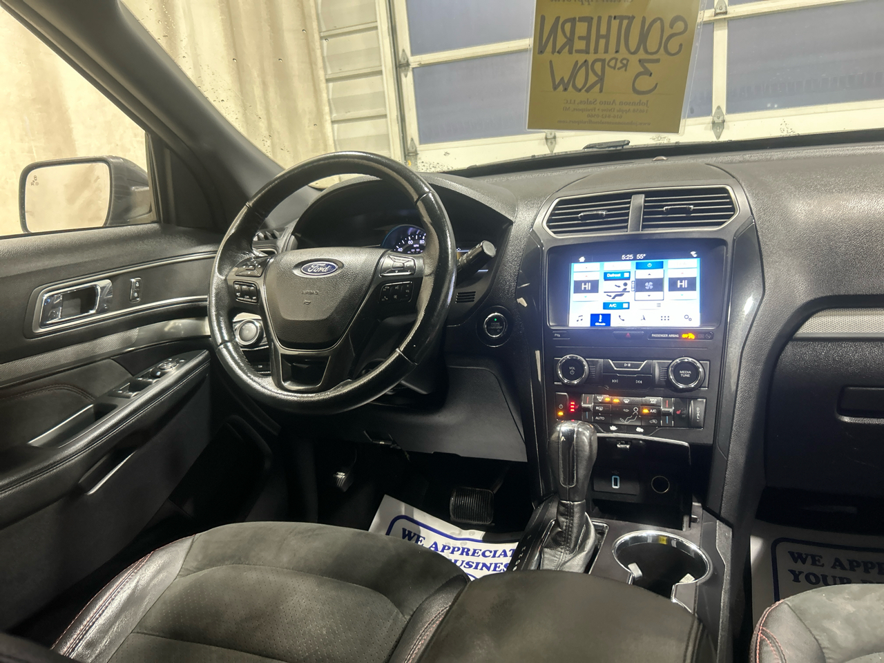 Ford Explorer XLT FWD 2019