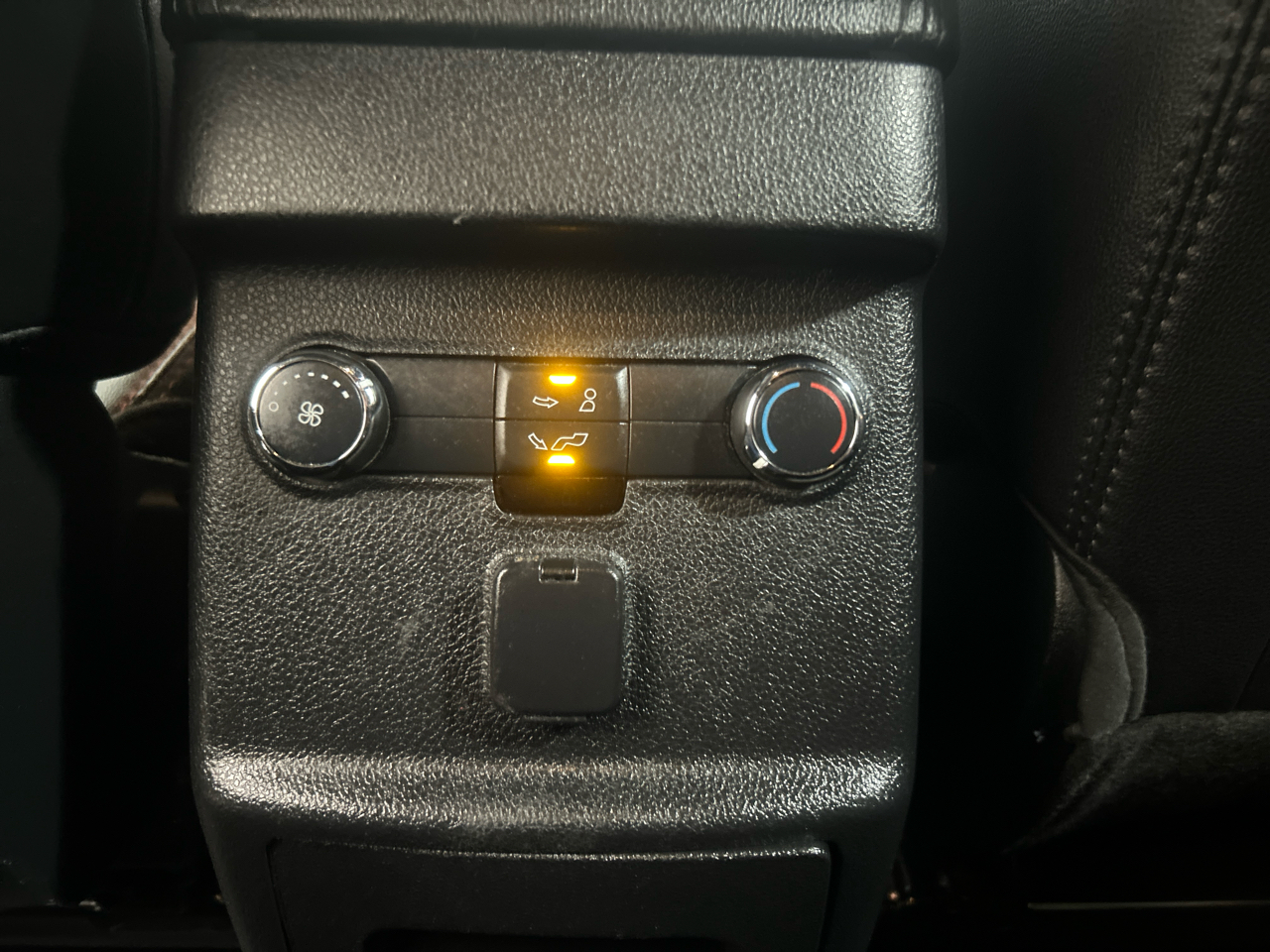 Ford Explorer XLT FWD 2019