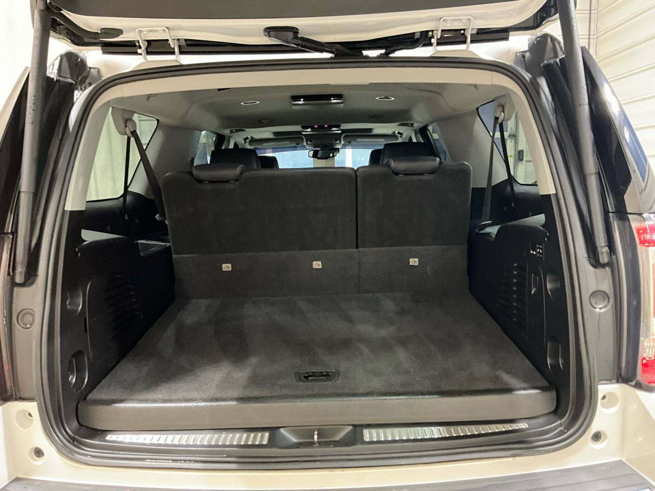 GMC Yukon XL 4WD 4dr Denali 2019