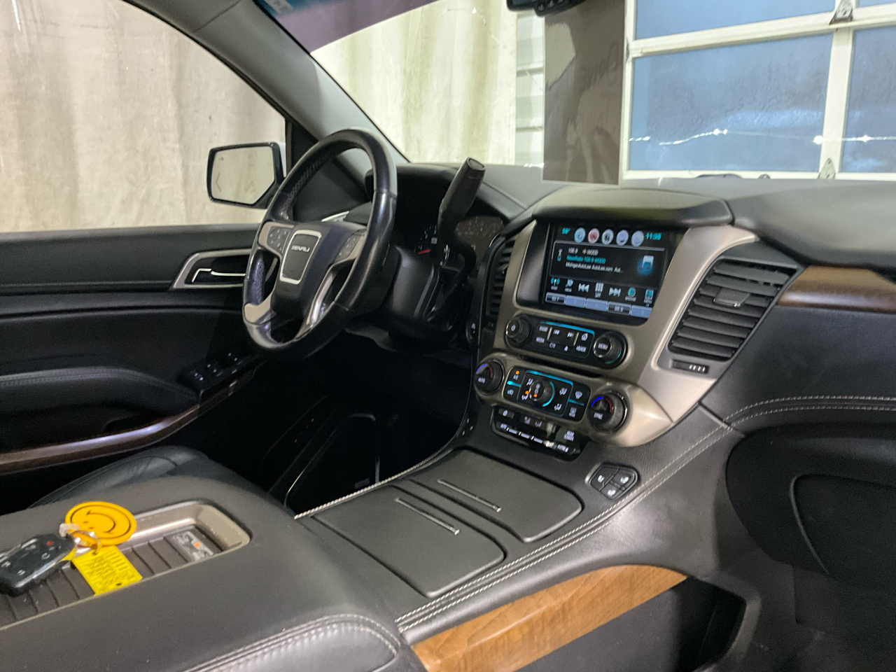 GMC Yukon XL 4WD 4dr Denali 2019