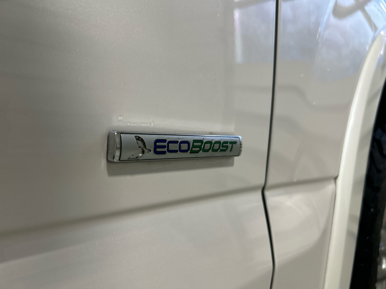 Ford F-150 4WD SuperCrew 150" Lariat 2016