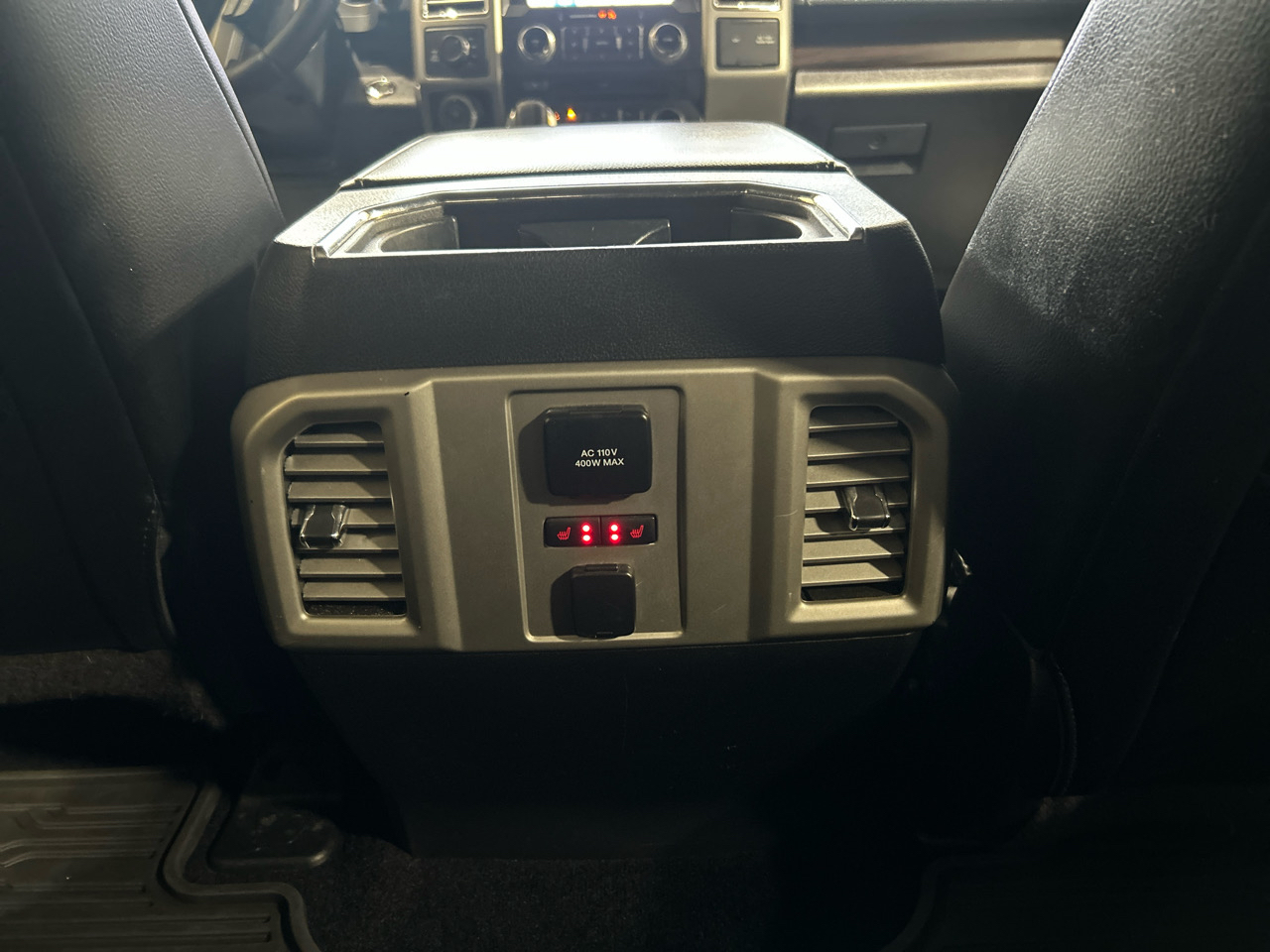 Ford F-150 4WD SuperCrew 150" Lariat 2016