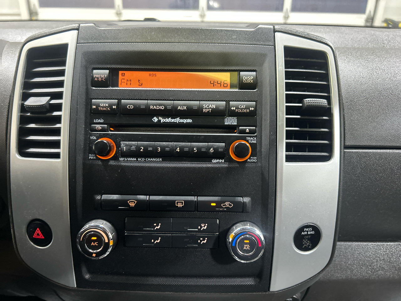 Nissan Xterra 4WD 4dr Auto Pro-4X 2012