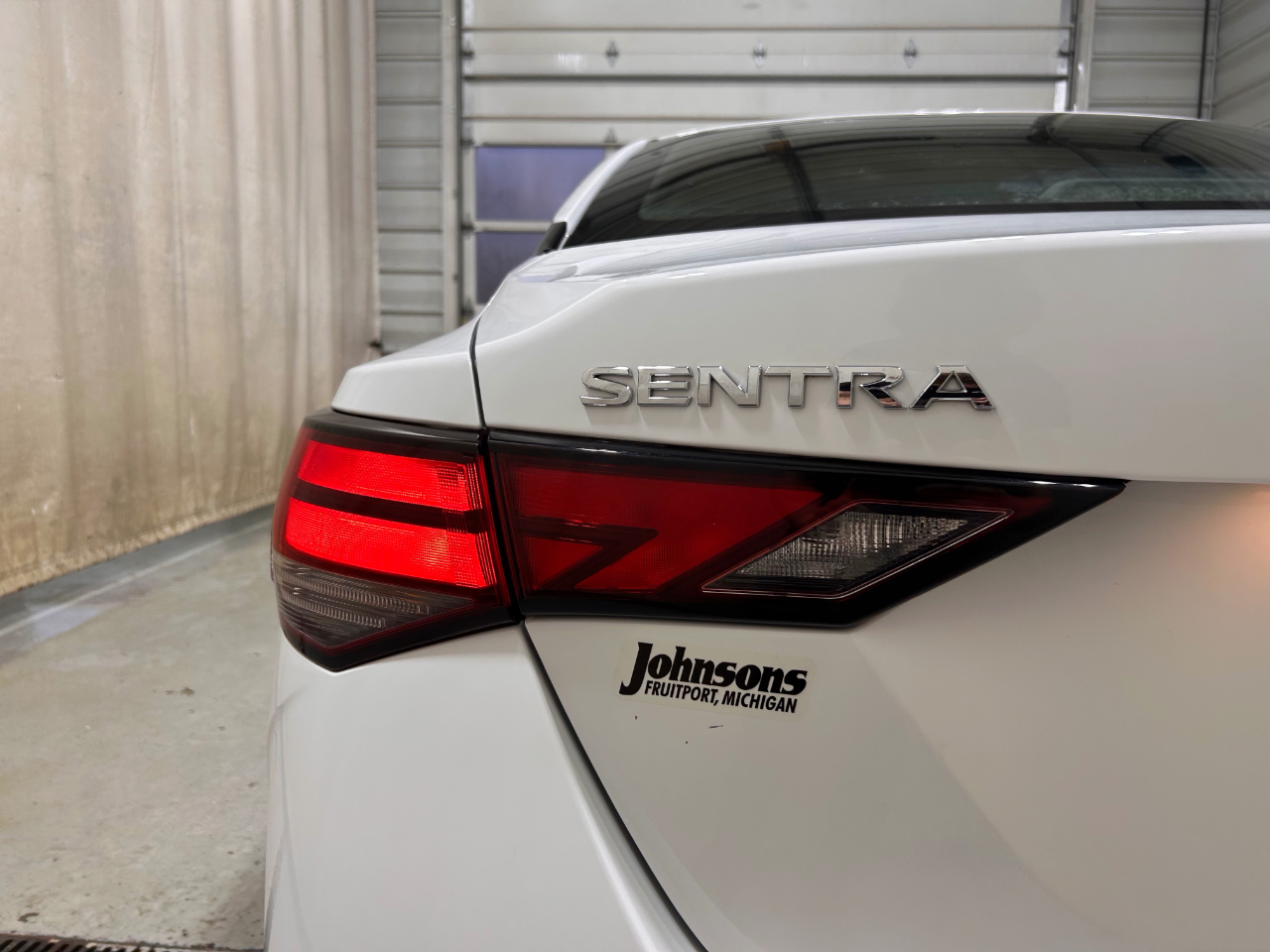 Nissan Sentra S CVT 2021