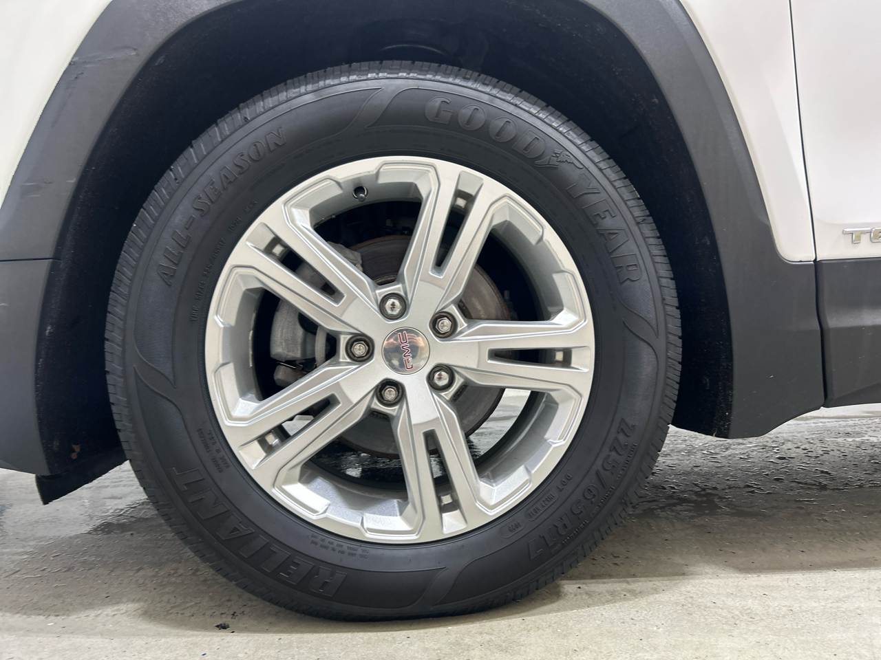 GMC Terrain FWD 4dr SLE 2020