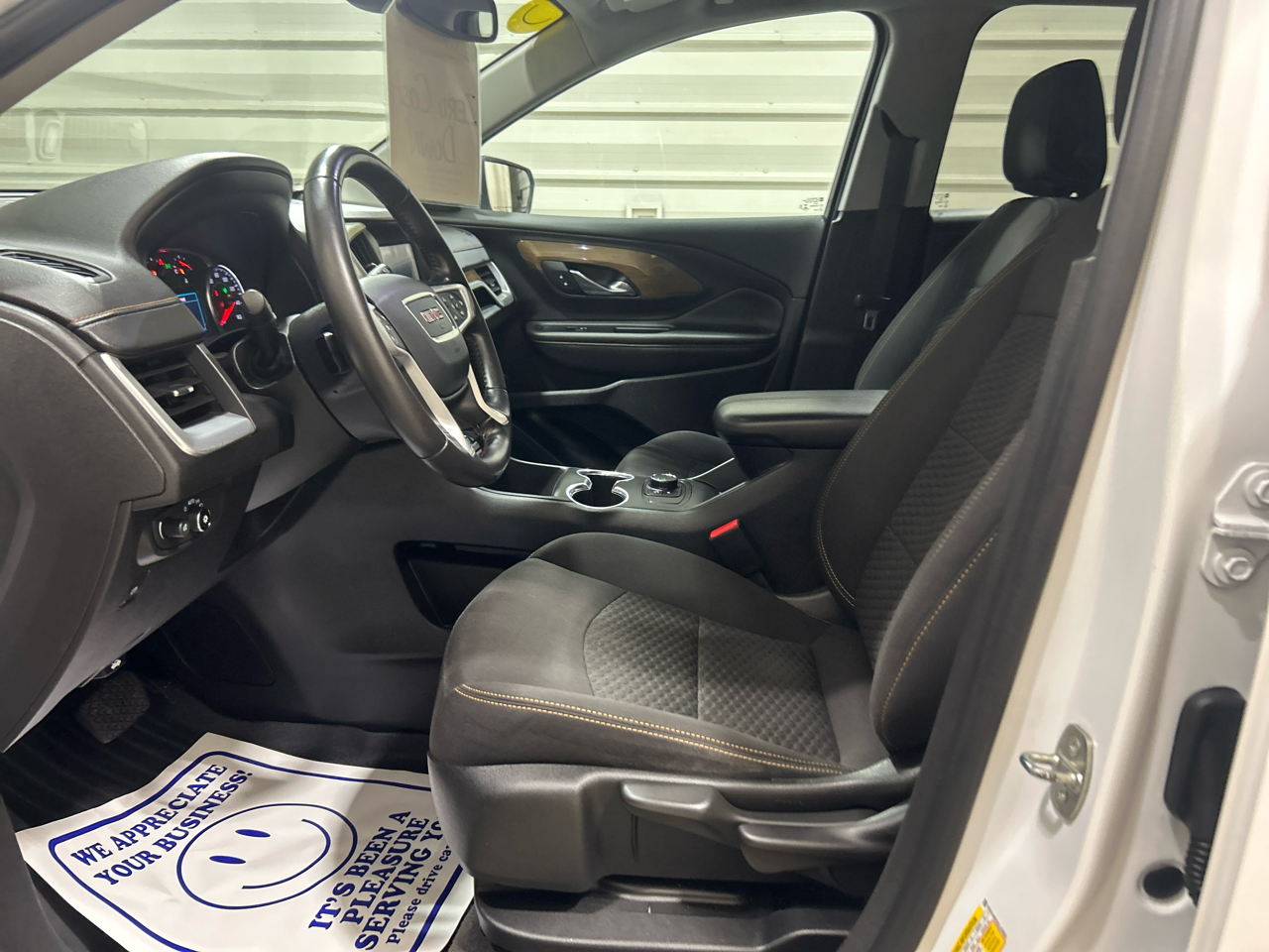 GMC Terrain FWD 4dr SLE 2020