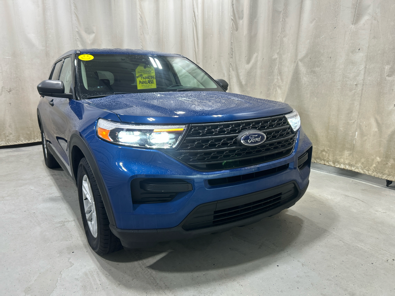 Ford Explorer Base 4WD 2022
