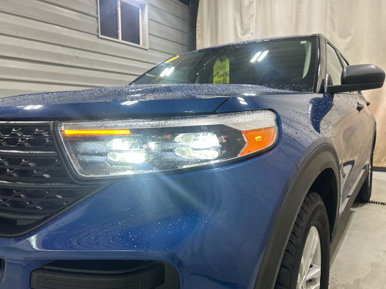 Ford Explorer Base 4WD 2022