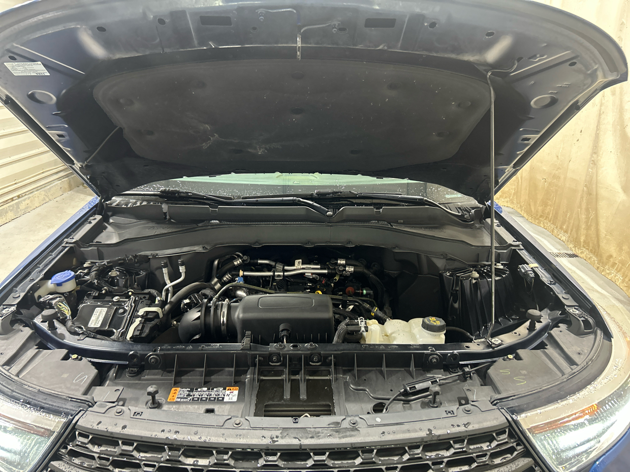 Ford Explorer Base 4WD 2022