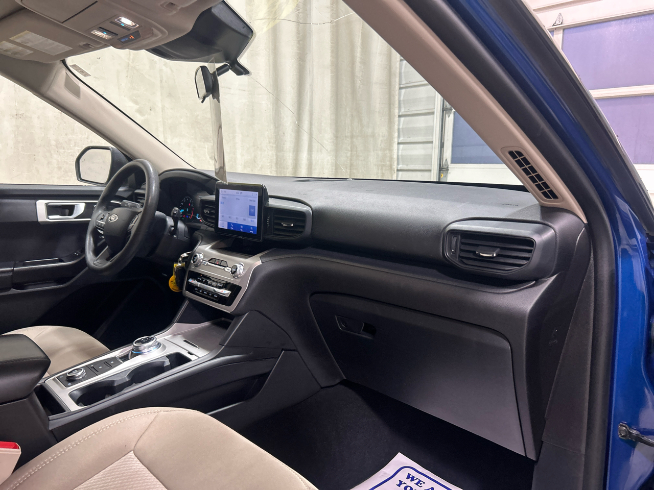 Ford Explorer Base 4WD 2022