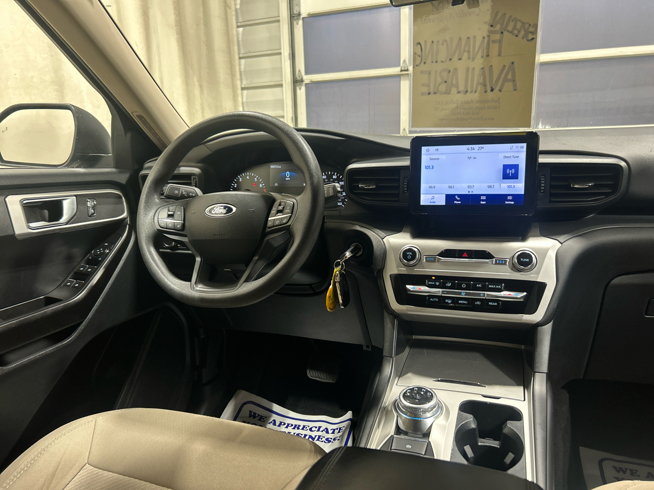 Ford Explorer Base 4WD 2022