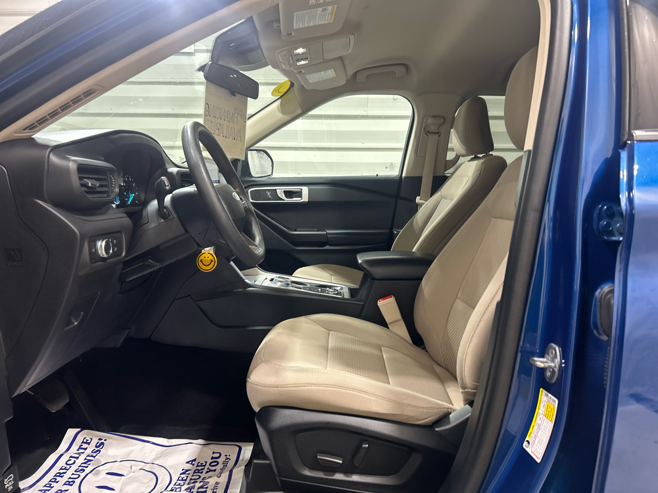 Ford Explorer Base 4WD 2022