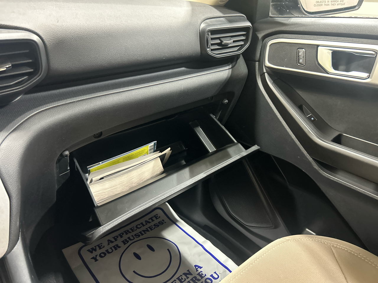 Ford Explorer Base 4WD 2022