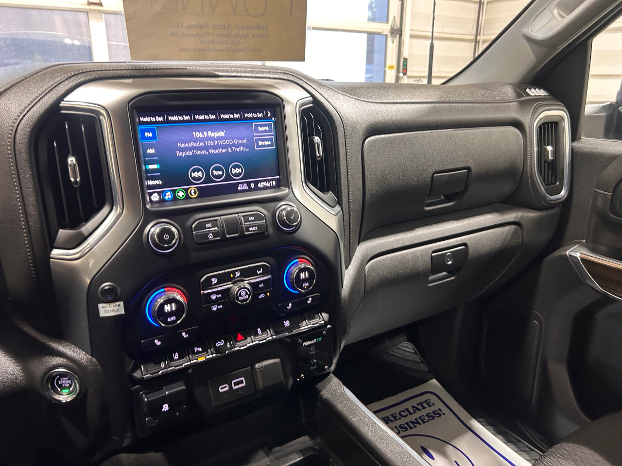 Chevrolet Silverado 2500HD 4WD Crew Cab 172" LT 2021