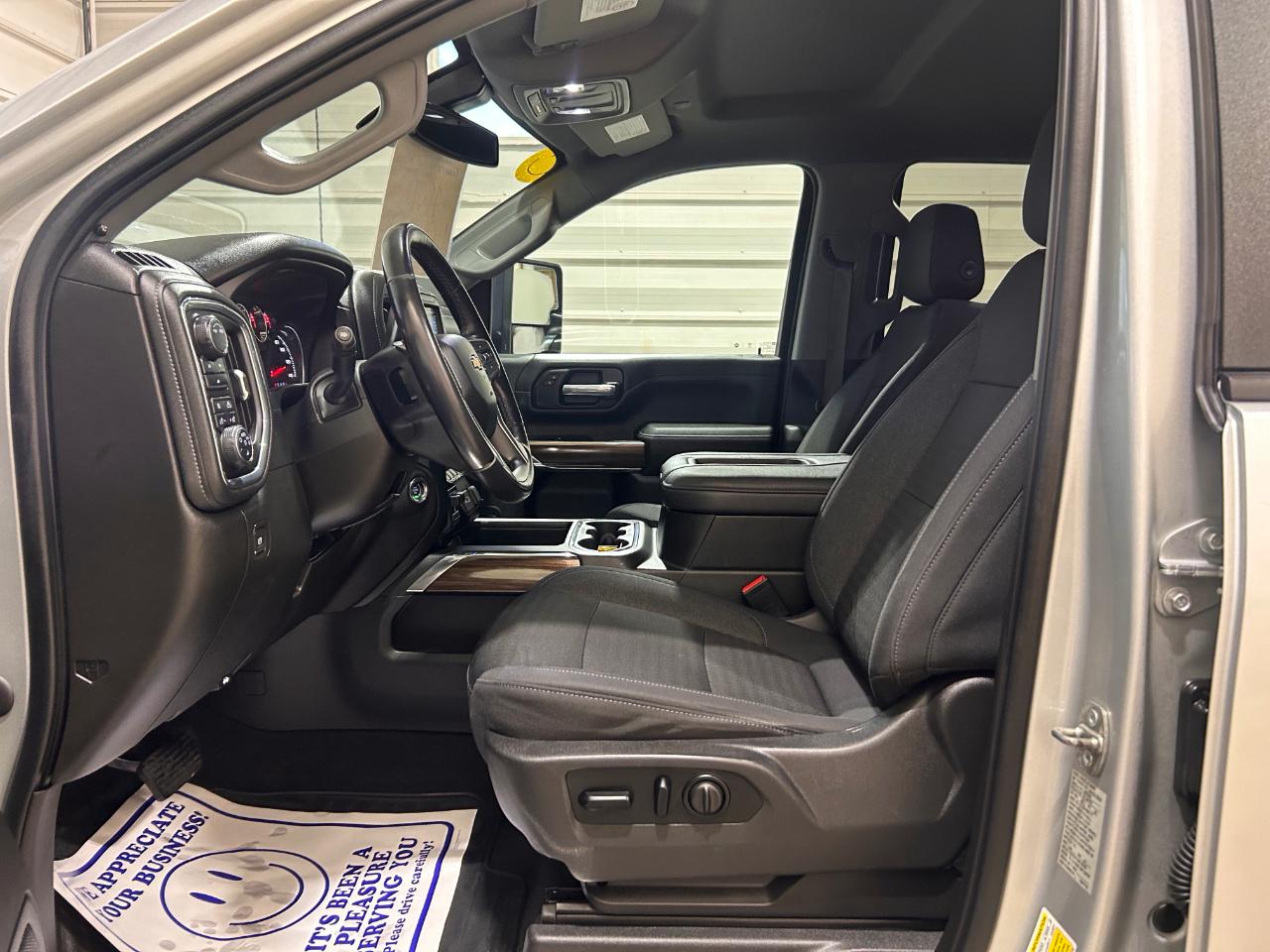 Chevrolet Silverado 2500HD 4WD Crew Cab 172" LT 2021