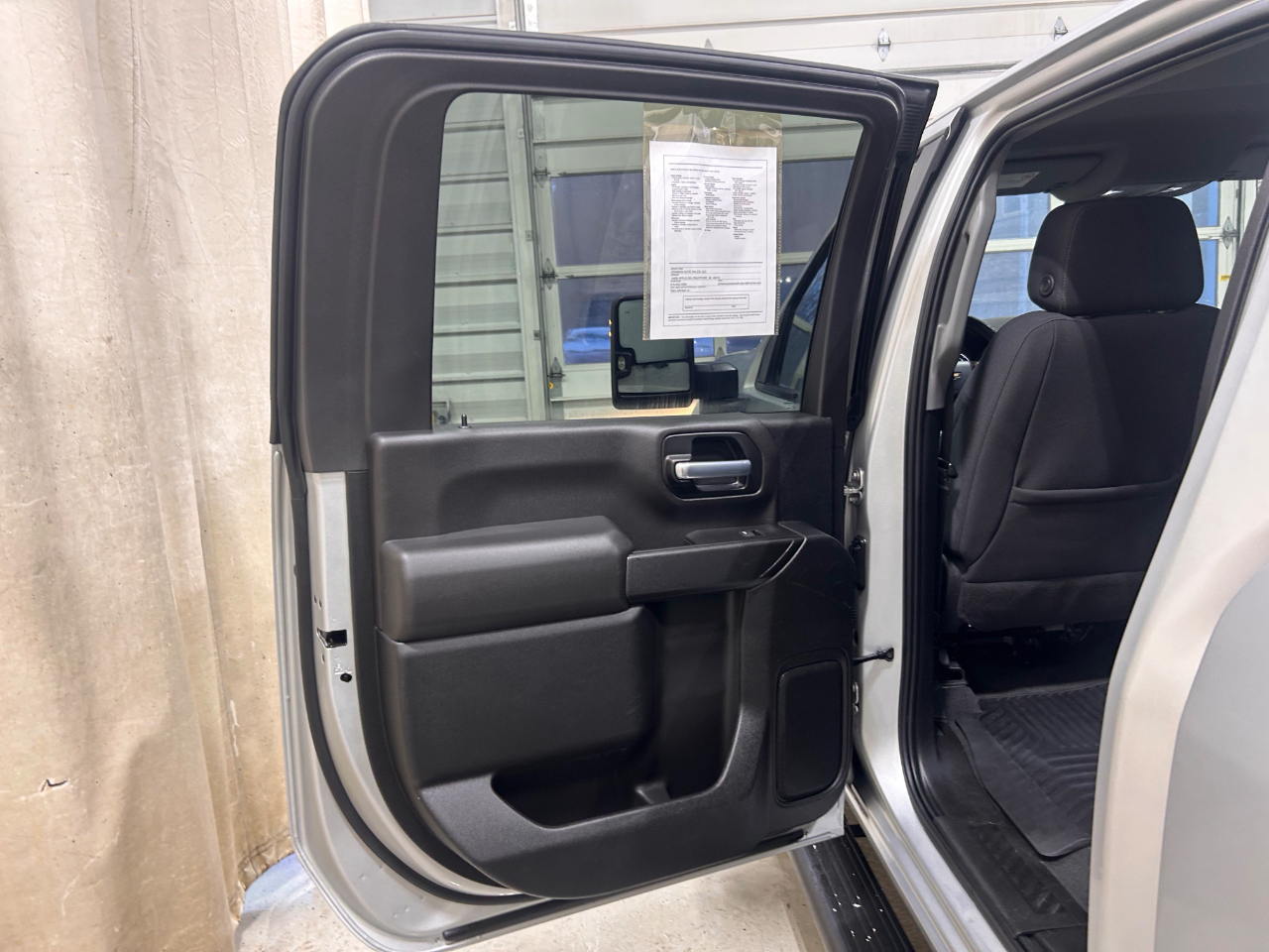 Chevrolet Silverado 2500HD 4WD Crew Cab 172" LT 2021