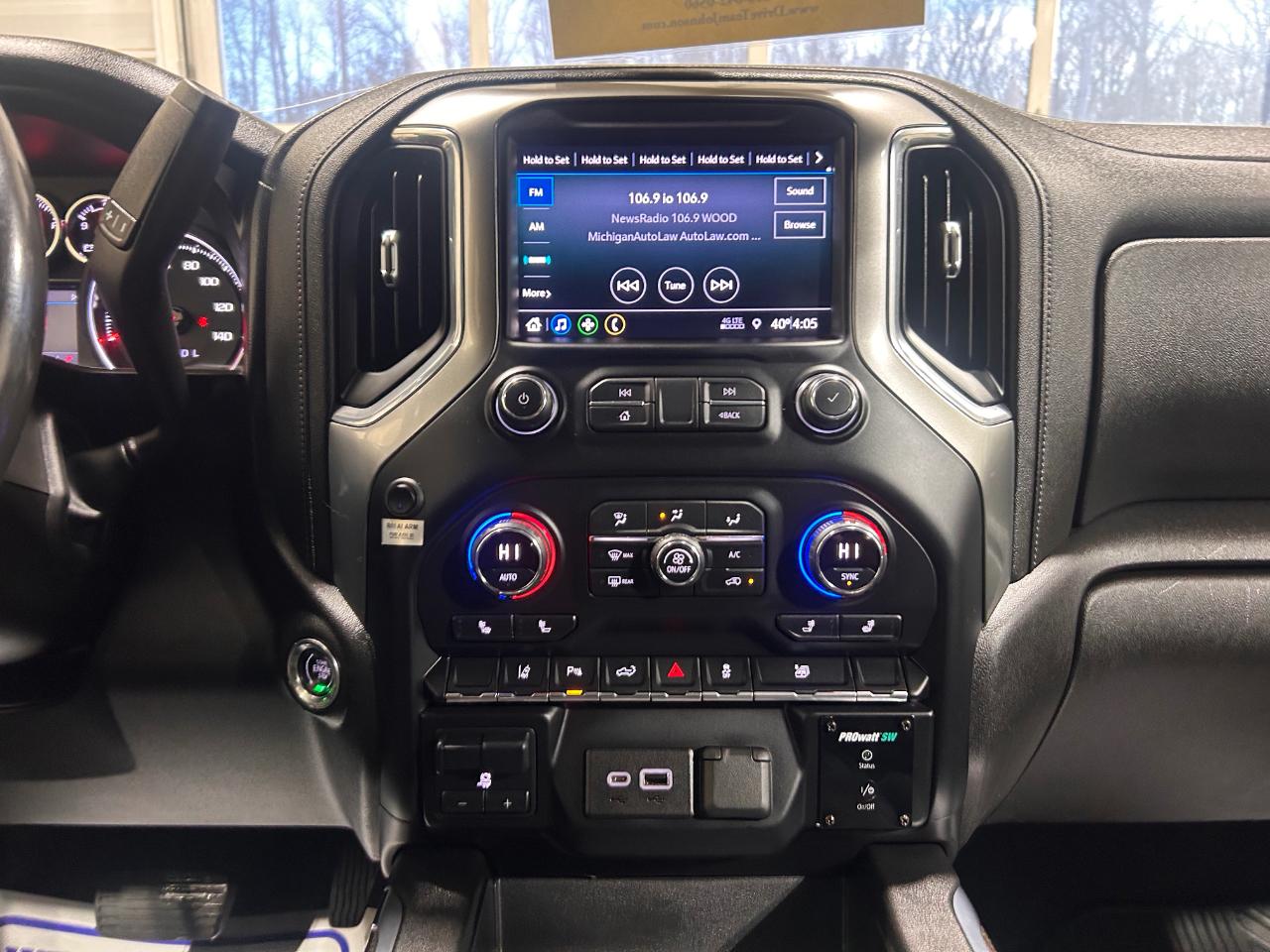 Chevrolet Silverado 2500HD 4WD Crew Cab 172" LT 2021