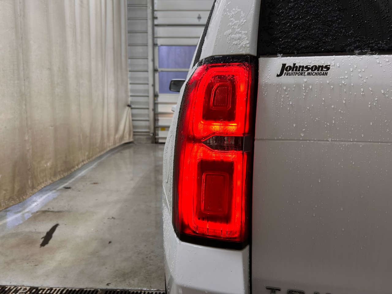 Chevrolet Tahoe 4WD 4dr LT 2018