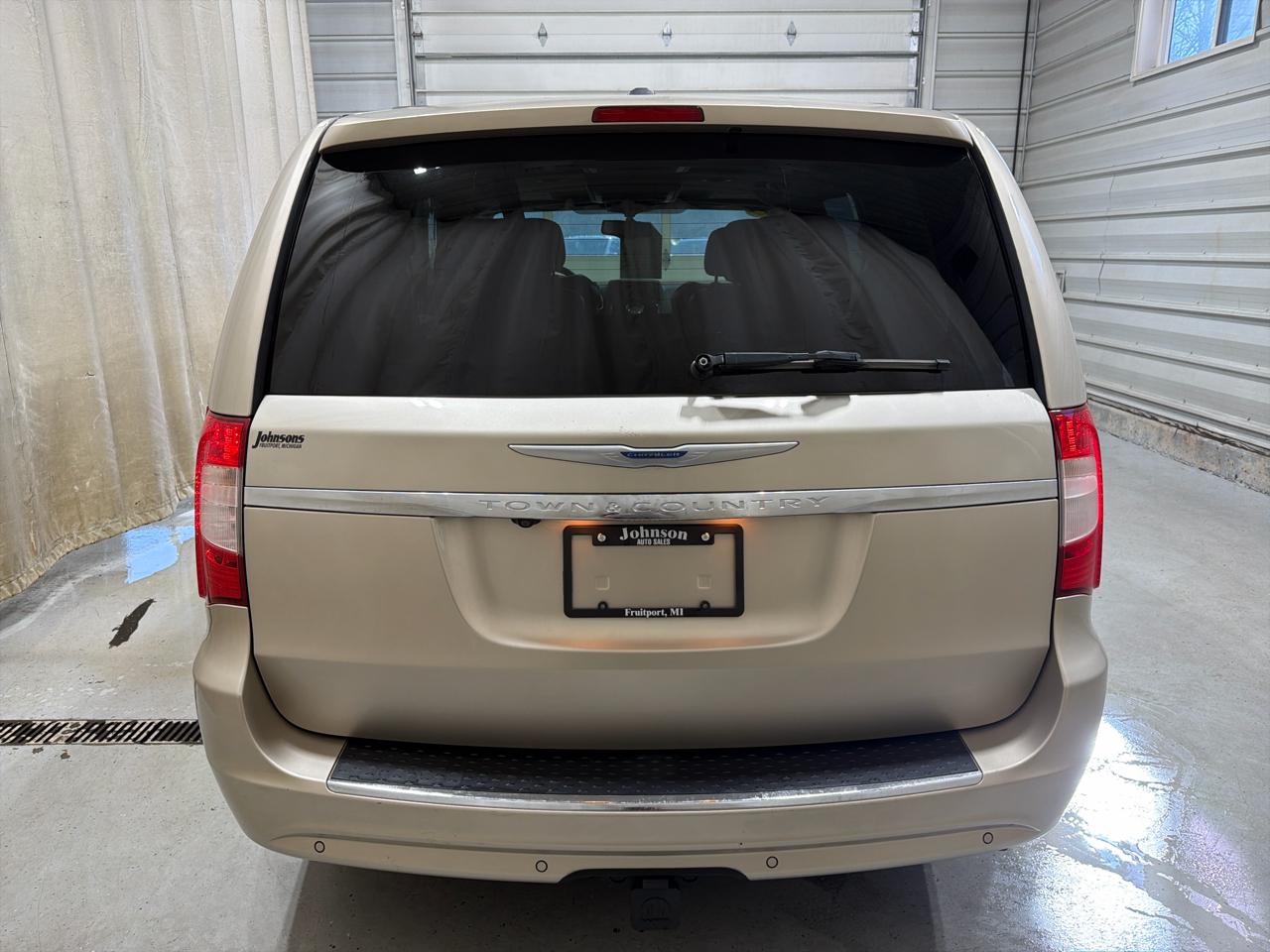 Chrysler Town & Country 4dr Wgn Touring-L 30th Anniversary 2014