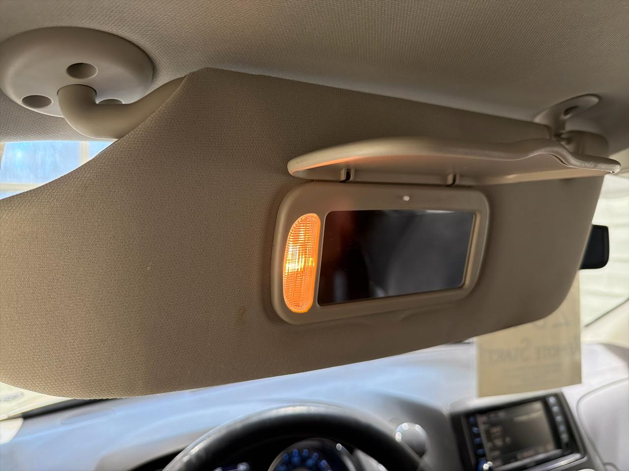 Chrysler Town & Country 4dr Wgn Touring-L 30th Anniversary 2014