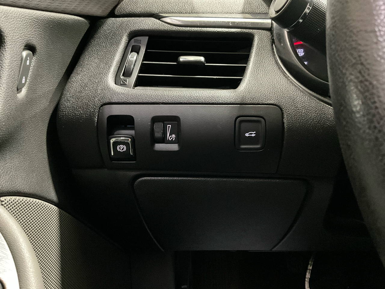 Chevrolet Impala 4dr Sdn LS w/1FL 2015