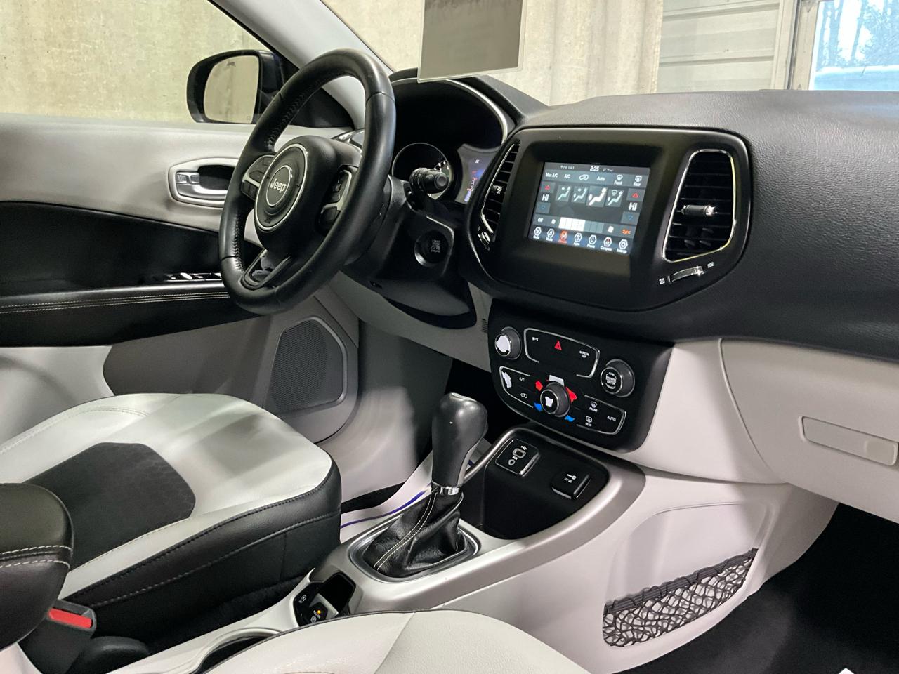 Jeep Compass Latitude FWD 2018