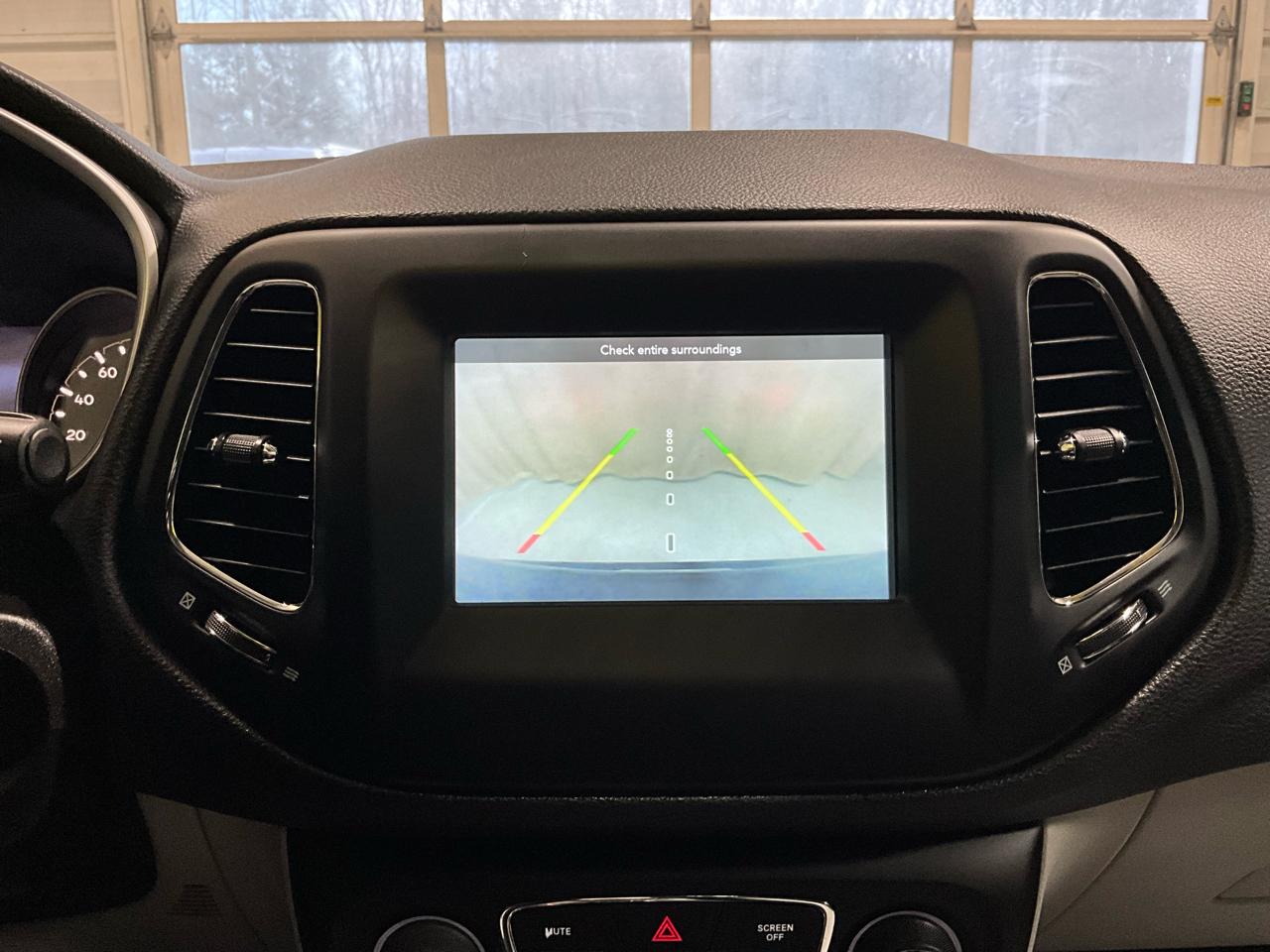 Jeep Compass Latitude FWD 2018