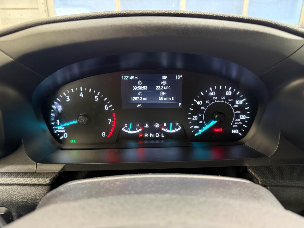 Ford Explorer Base 4WD 2023