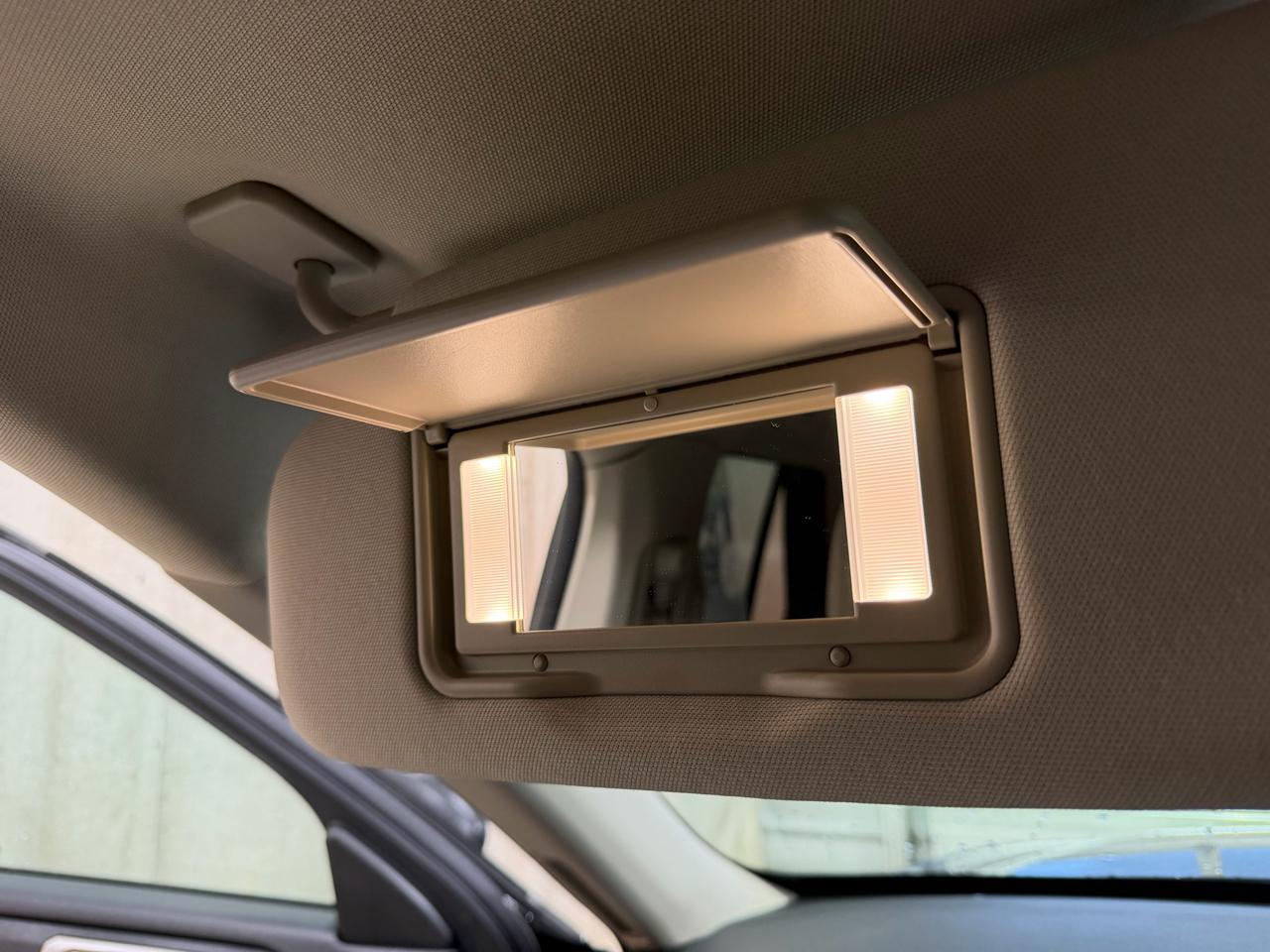 Ford Explorer Base 4WD 2023