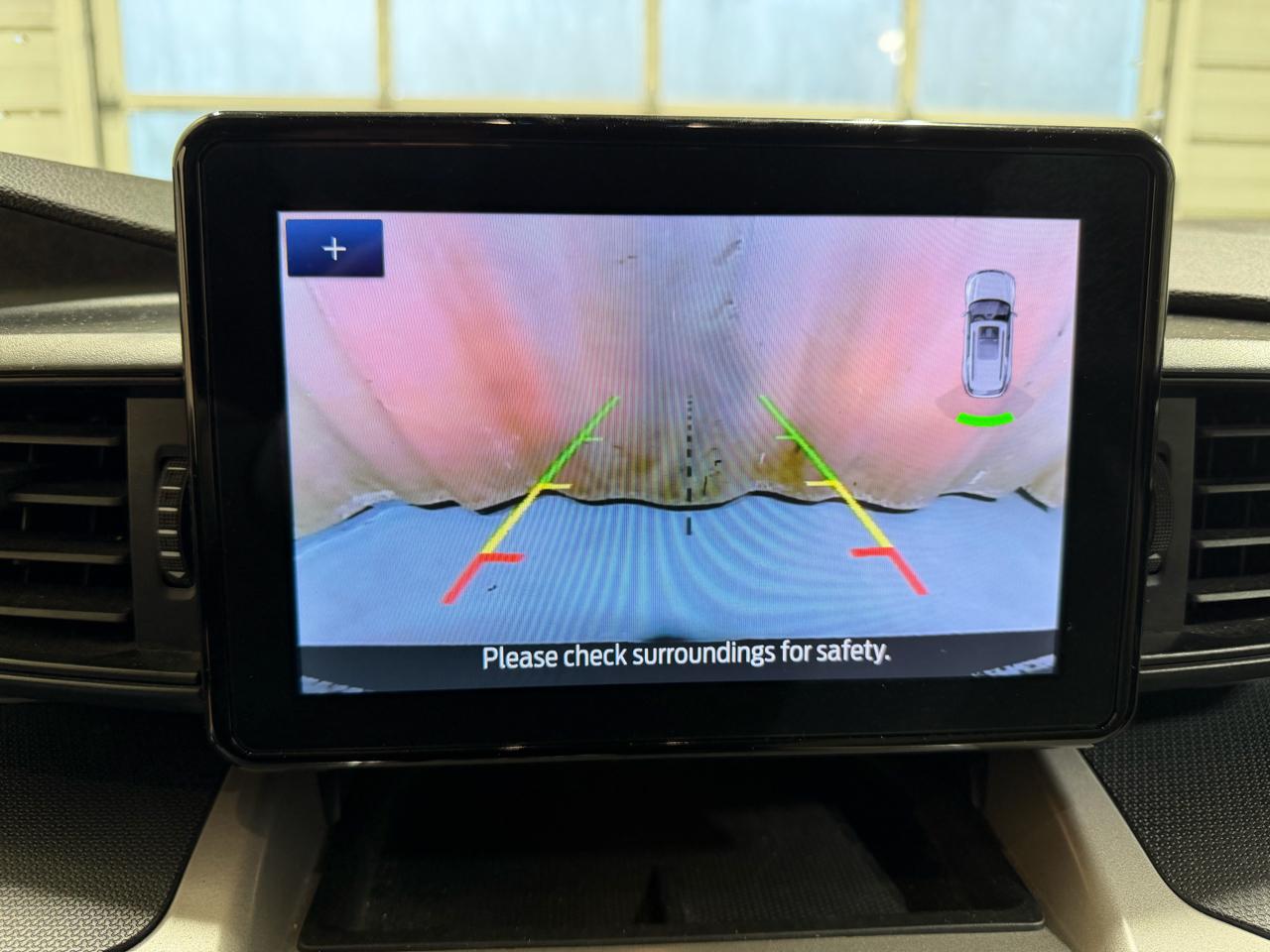 Ford Explorer Base 4WD 2023