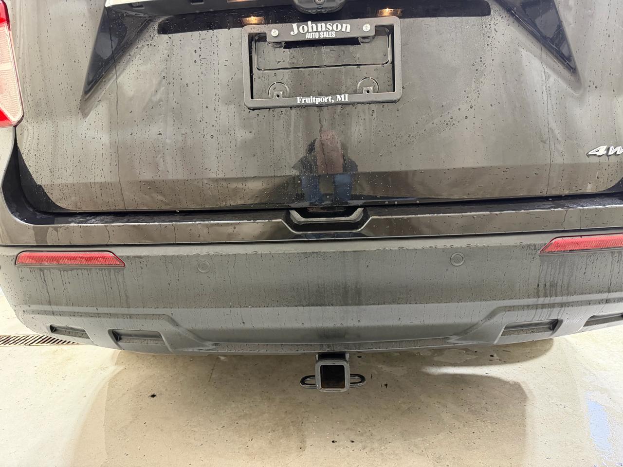 Ford Explorer Base 4WD 2023