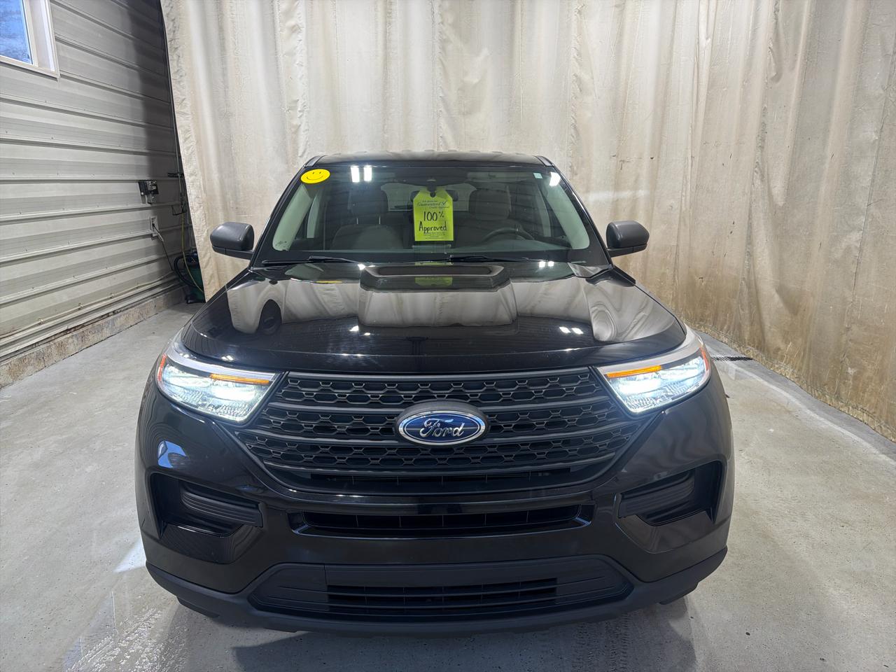 Ford Explorer Base 4WD 2023