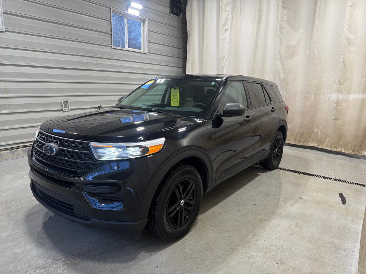 Ford Explorer Base 4WD 2023