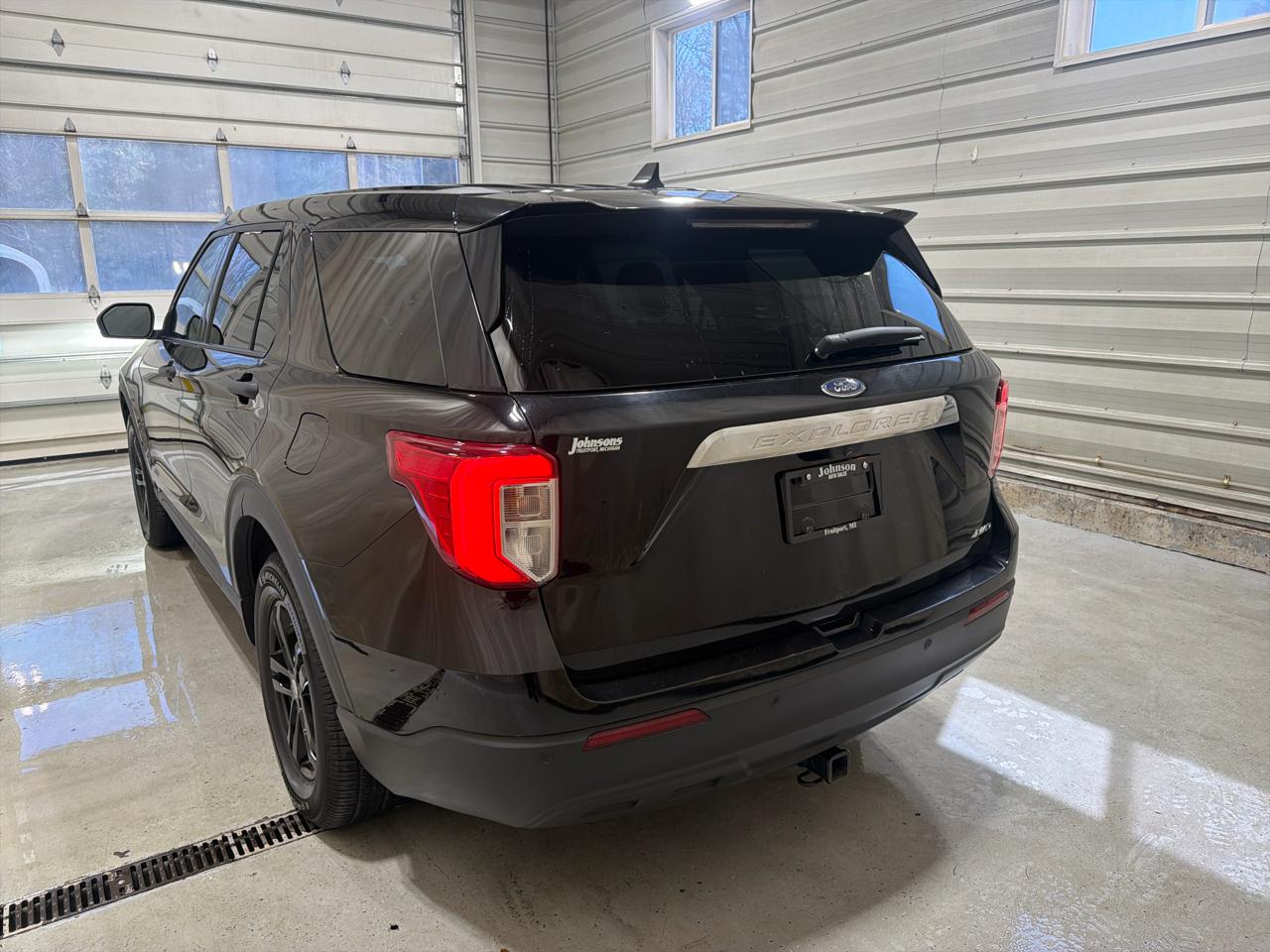 Ford Explorer Base 4WD 2023