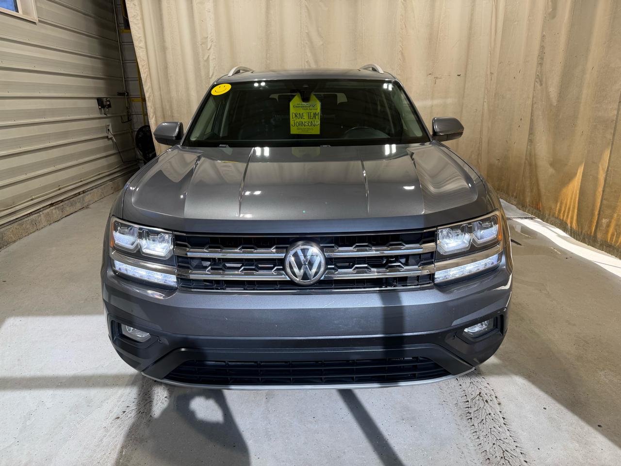 Volkswagen Atlas 3.6L V6 SE w/Technology FWD 2019