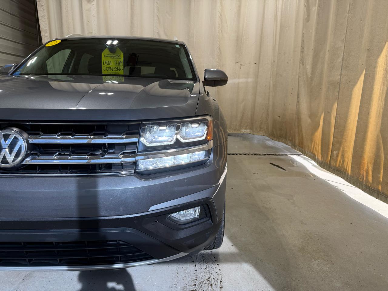 Volkswagen Atlas 3.6L V6 SE w/Technology FWD 2019