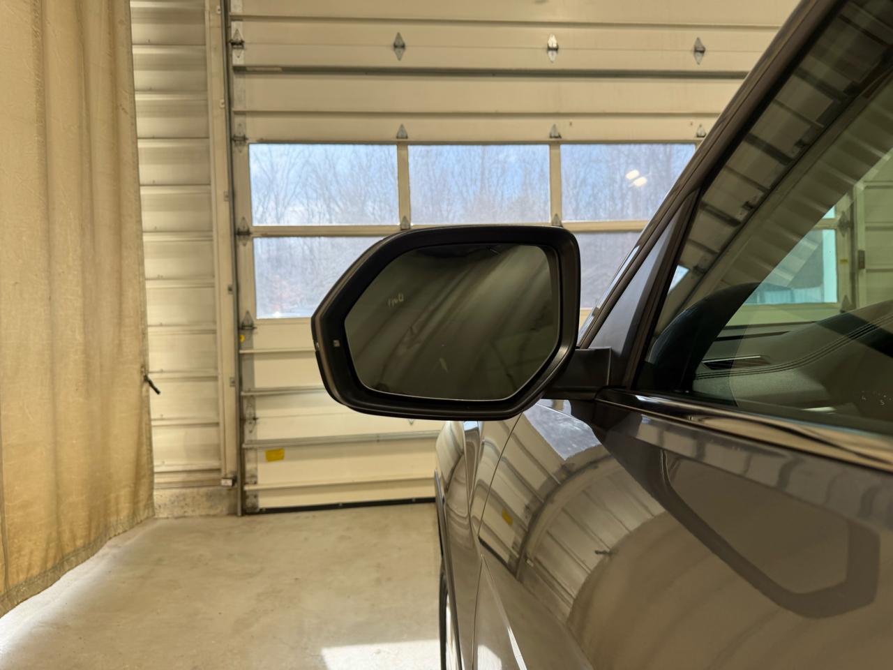 Volkswagen Atlas 3.6L V6 SE w/Technology FWD 2019