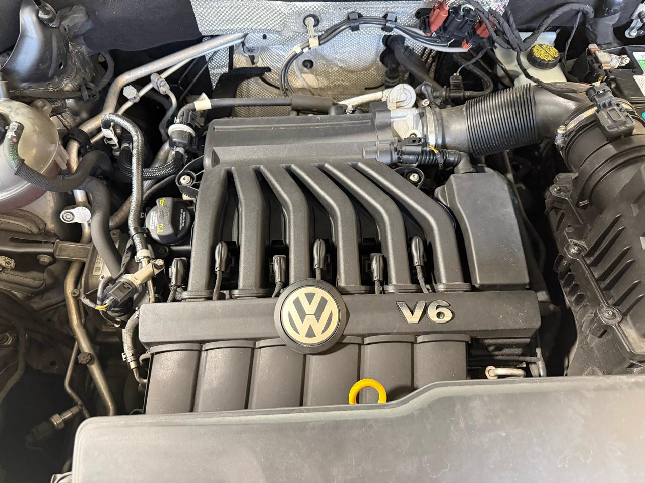 Volkswagen Atlas 3.6L V6 SE w/Technology FWD 2019