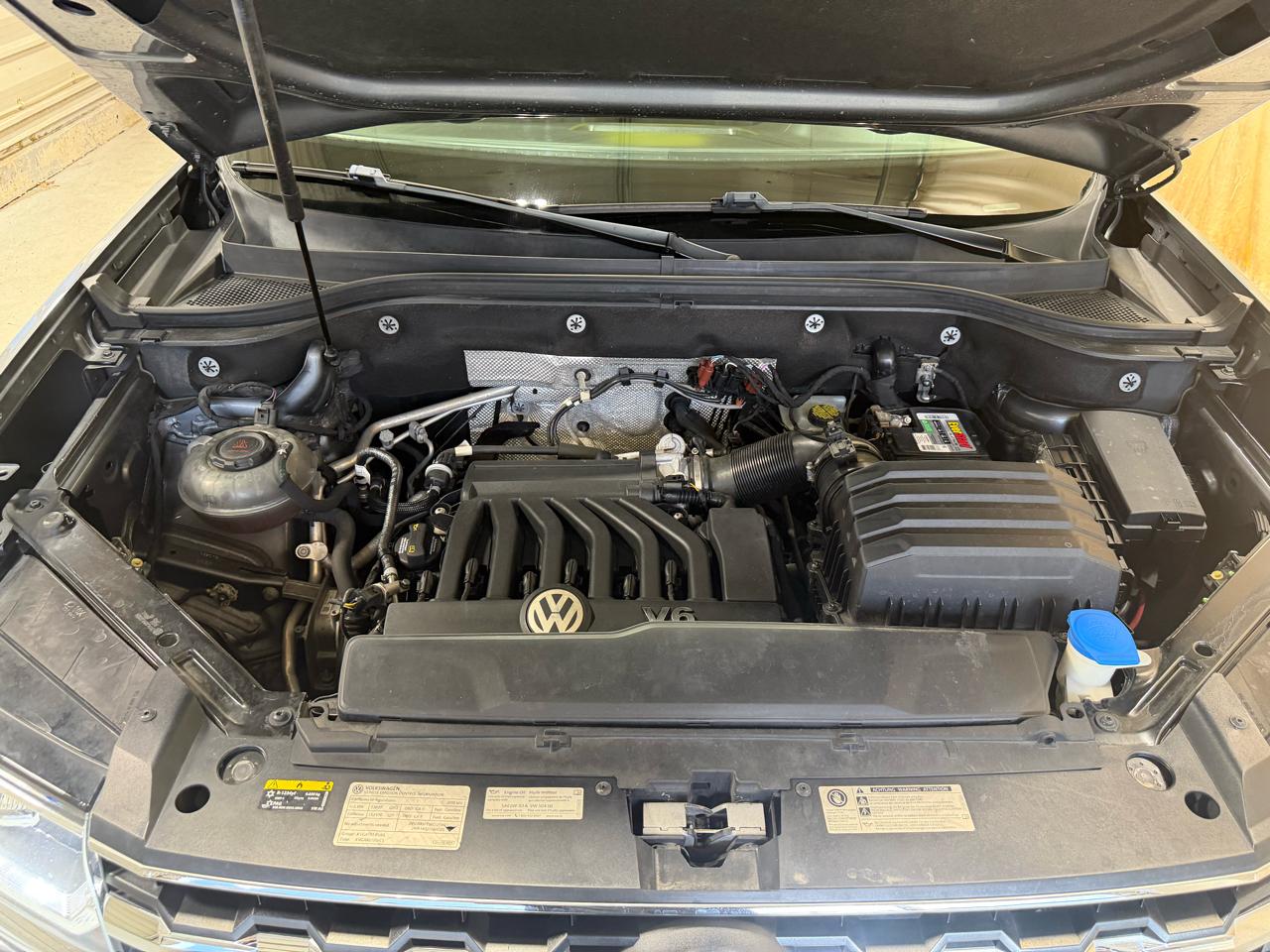 Volkswagen Atlas 3.6L V6 SE w/Technology FWD 2019