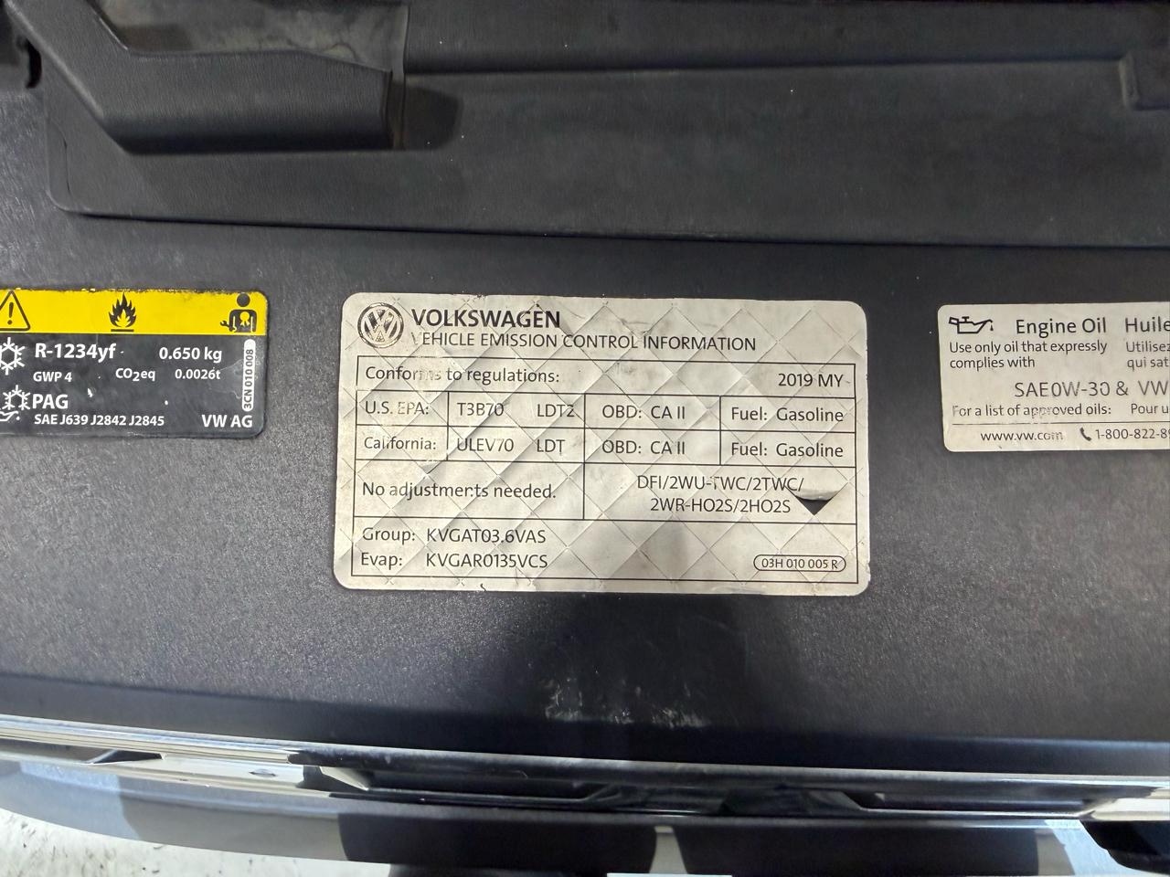 Volkswagen Atlas 3.6L V6 SE w/Technology FWD 2019