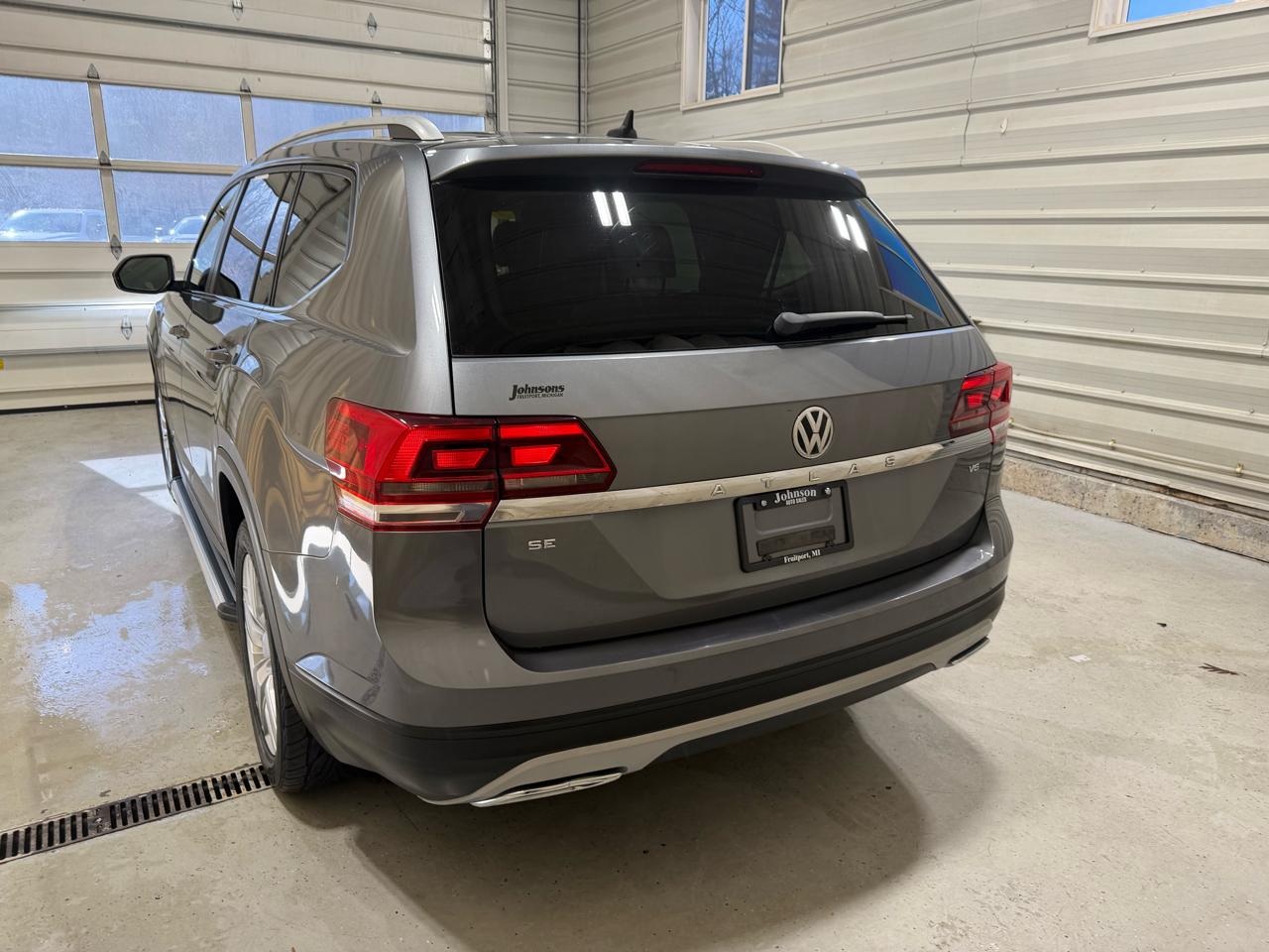Volkswagen Atlas 3.6L V6 SE w/Technology FWD 2019